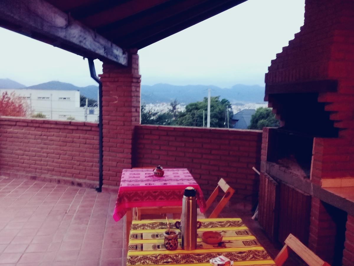 Hostal La Posada De Gervasio Salta Kültér fotó