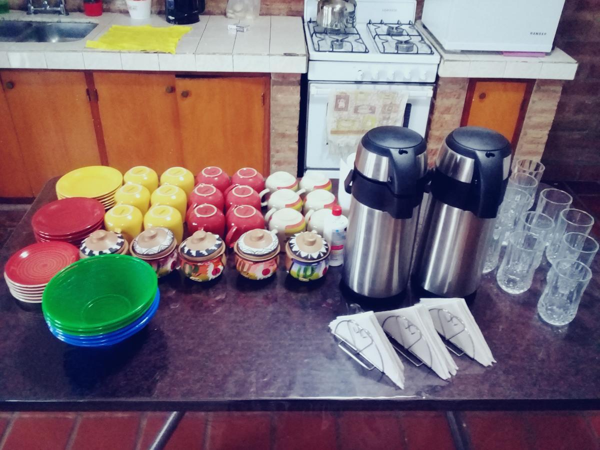 Hostal La Posada De Gervasio Salta Kültér fotó