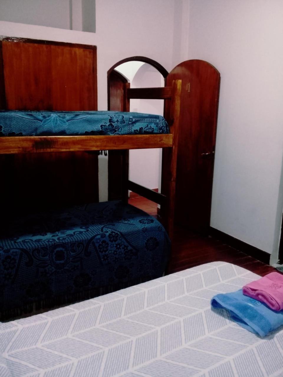 Hostal La Posada De Gervasio Salta Kültér fotó