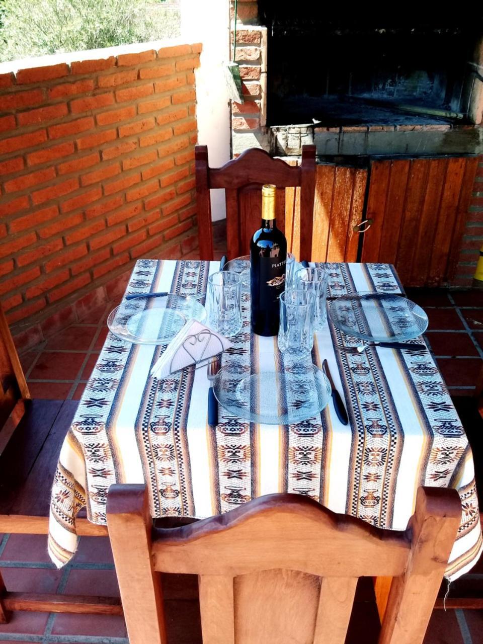 Hostal La Posada De Gervasio Salta Kültér fotó