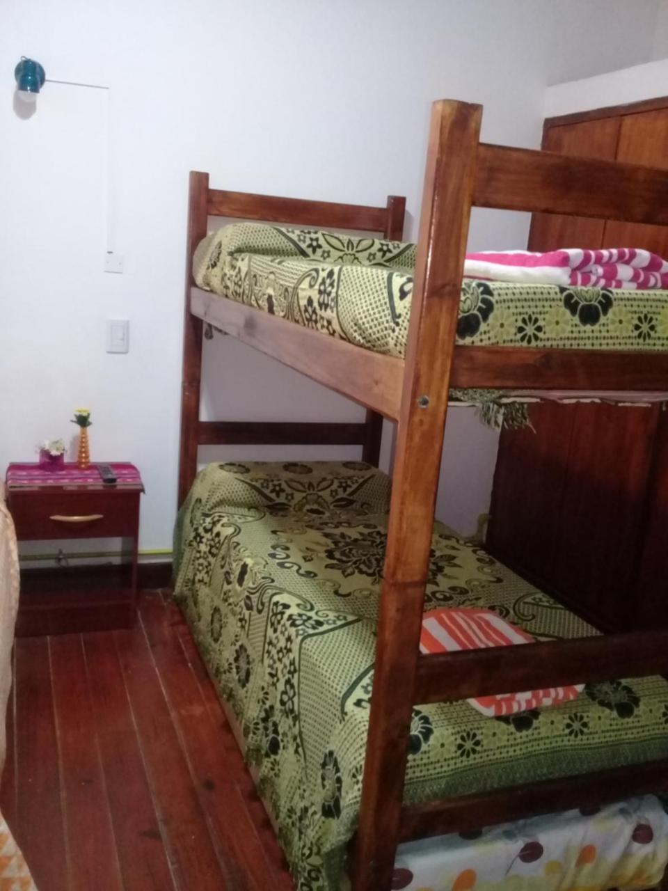 Hostal La Posada De Gervasio Salta Kültér fotó
